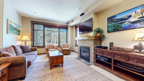 Woodwinds Apartamento | Woodwinds #1303 condo