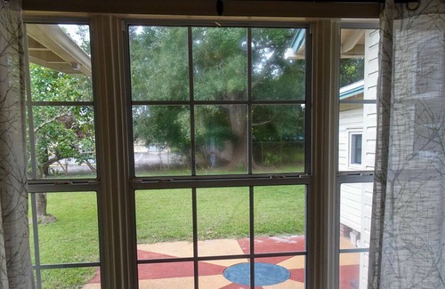 Murray Hill Casa | Woolf Family Home, Remodeled, 5 min. to downtown. Close to Riverside/Avondale.