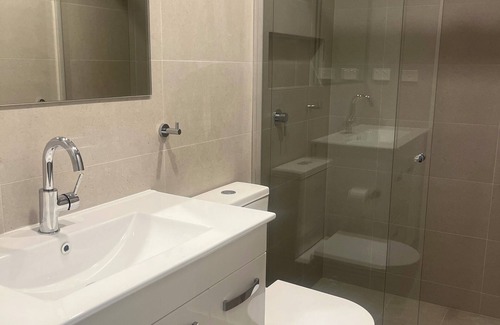 Parramatta CBD Hotel | Woolpack Hotel