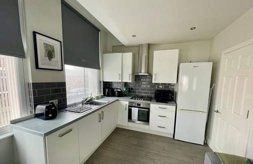 Liverpool Apartamento | Woolton Escape | Light-Filled | Free Parking