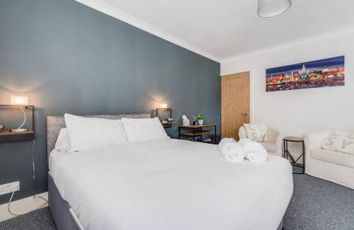 Liverpool Apartamento | Woolton Rd Flat Near John Lennon Airport, Free Parking & Wifi - Pass the Keys