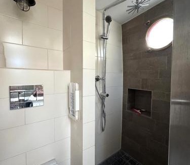 Jordaan Casa | Woonboot Josja