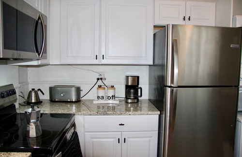 Mill River Apartamento | Wooster Gem - Walk to Pizza & Yale! - FREE Parking and Laundry