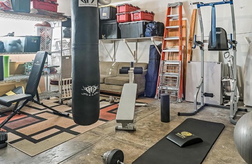 San Jose Casa | Work and Gym Hideaway