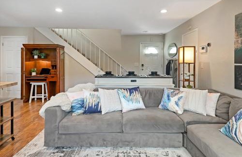San Jose Casa | Work and Gym Hideaway