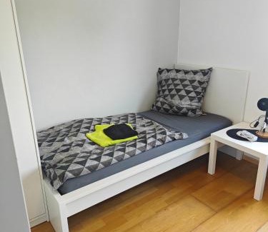 Breberen Apartamento | Work and Stay Haus 12 Betten 2 Etagen 2 Badezimmer,Terasse Küche nähe Geleen,Geilenkirchen,Heinsberg,Alsdorf