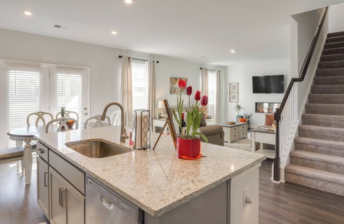 Lebanon Casa | Work, Explore & More: Lebanon Family Home!