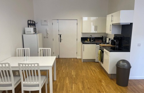 Shacklewell Apartamento | Work-Friendly Dalston Apartment