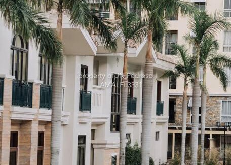 Cebu Apartamento | Work-friendly Mountain-view condo near SM Seaside