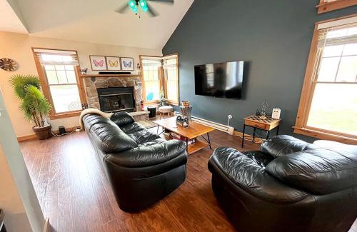 Tannersville Casa | Work & Play for Executives