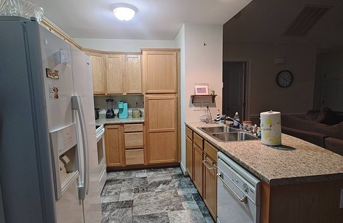 New Bern Casa | Charming 3-bedroom house with AC and WiFi in fabulous New Bern