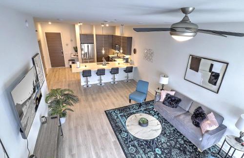 North Scottsdale Apartamento | Work Remotely, Elegant Space, Wi-Fi, Total Comfort 4014