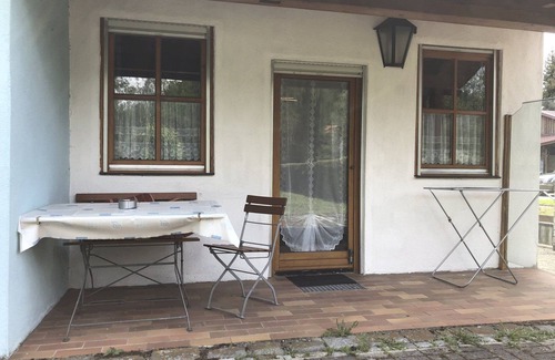 Schwandorf Casa | Apartamento en una ubicación tranquila / alojamiento en forma