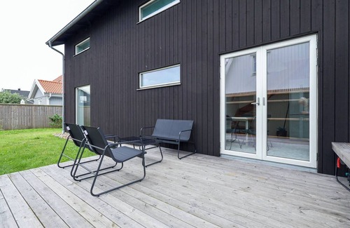 Ockero Casa | Workers - Families - Öckerö - Near Volvo - All-Inc