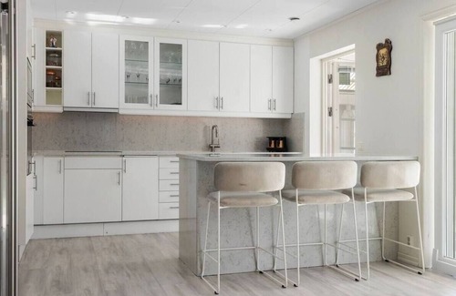Goteborg Municipality Casa | Workers Villa - 7BR - 15 Beds - 3 Bath - All Inc
