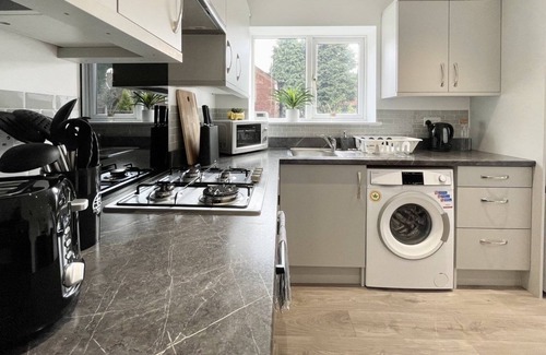 Worksop Casa | Worksop Newly Refurbished 2-Bedroom House