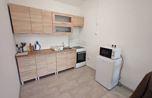 Kecskemet Apartamento | WorkStay Apartment – Modern Comfort with Private Parking, Near City Amenities