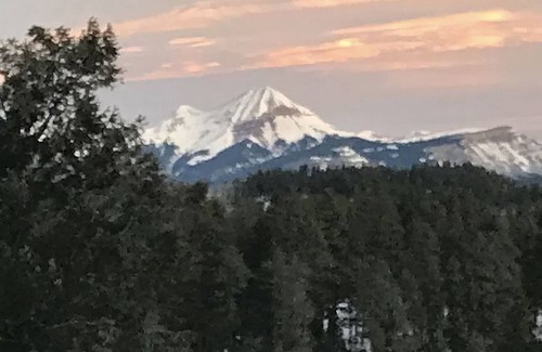 Purgatory Casa | World class panoramic mountain views and steps aways from San Juan Nat'l Forest!