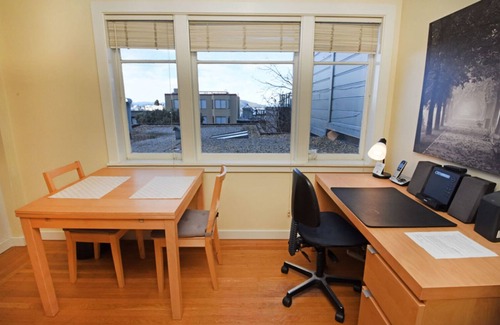 Russian Hill Apartamento | World Famous Macondray Lane ~ Fully Furnished Studio in Russian Hill