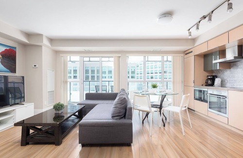 Toronto Entertainment District Apartamento | World Wide Stays Suite - CN Tower