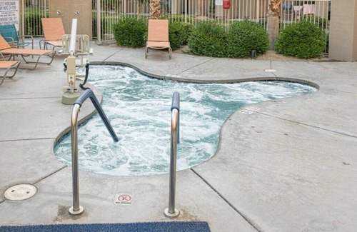 Terra Lago Hotel | WorldMark Indio - Studio Accessible