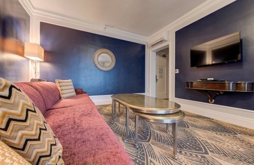 Park West Hotel | WorldMark Inn at the Park - 1 Bedroom Deluxe