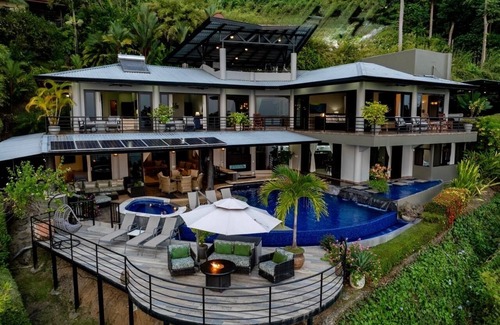 Dominical Casa | ¡Guauu! 5 habitaciones con increíbles vistas al mar !!!