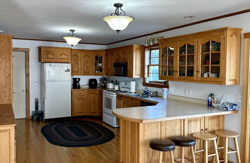 Eastport Casa | WOW! Private 3acre Oceanfront Home, whales,eagles,walkable to village/Dog Island