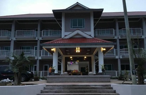 Kampung Kedawang Hotel | WR Valley Resort