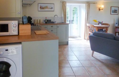 Bridport Casa | Wren Cottage