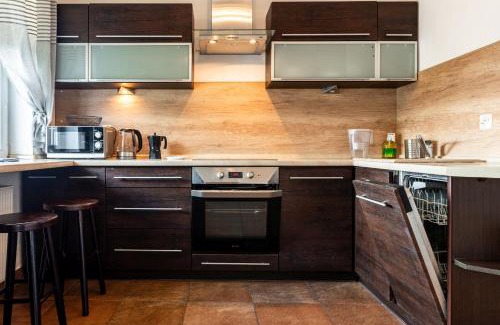 Krzyki Apartamento | Wrocław Apartment - Balcony, Park and Tram nearby - by Rentujemy