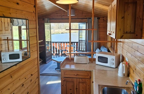 Smallburgh Alquiler De Eote | Wroxham Broads Lodge Houseboat