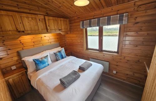 Magherafelt Alquiler De Eote | Wroxham Broads Lodge Houseboat