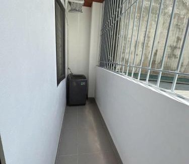 Hoang Mai Hotel | WRX guest house