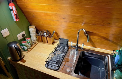 West Stow Casa | Wulfrun Pod - in a calm woodland setting- ready for glamping?