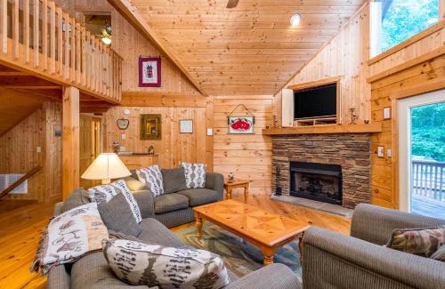 Lake Lure Casa | Wunderland Cabin