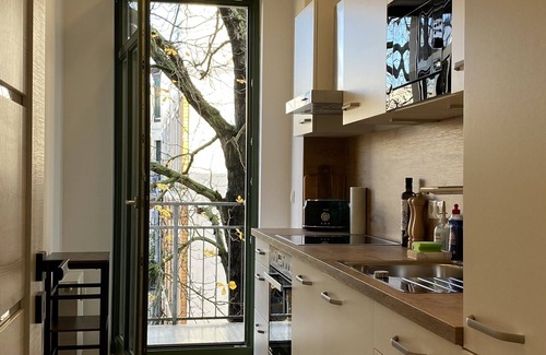 Zentrum-Nordwest Apartamento | Wunderschöne Ferienwohnung mit Balkon in der von Stadion und Arena