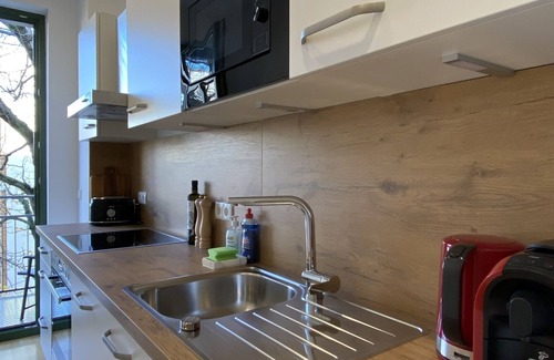 Zentrum-Nordwest Apartamento | Wunderschöne Ferienwohnung mit Balkon in der von Stadion und Arena