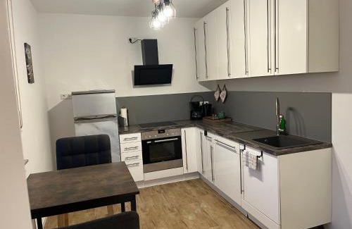 Greven Apartamento | Wunderschöne Ferienwohnung mit Balkon auf dem Bauernhof