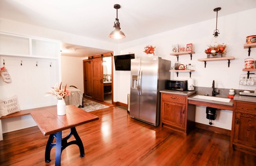 Berlin Casa | Wurthmann House Unit #3 Your Home Away From Home