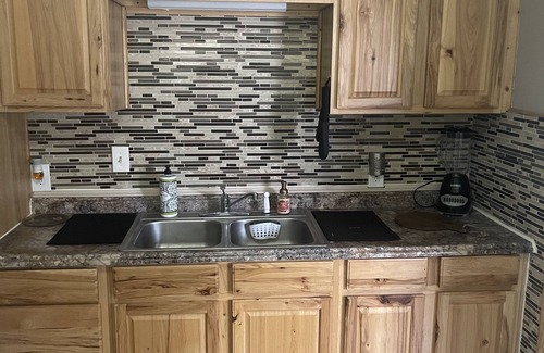Wyandotte Casa | Wyandotte River Manor