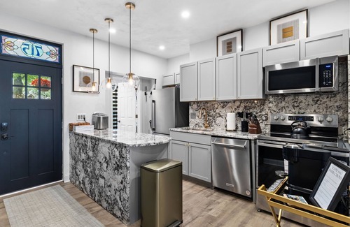 Pittsburgh Casa | Wylie Days