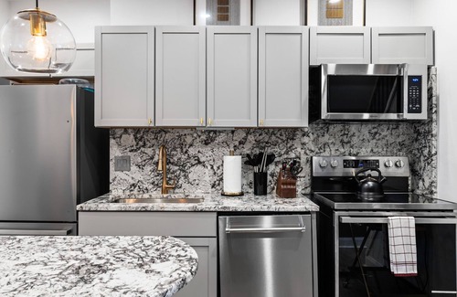 Pittsburgh Casa | Wylie Days