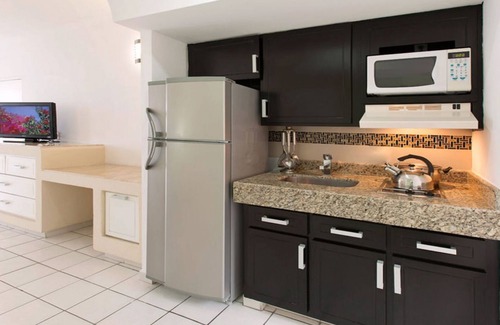 Zona Dorada Condominio | Wyndham El Cid El Moro Beach Hotel Ocean View!