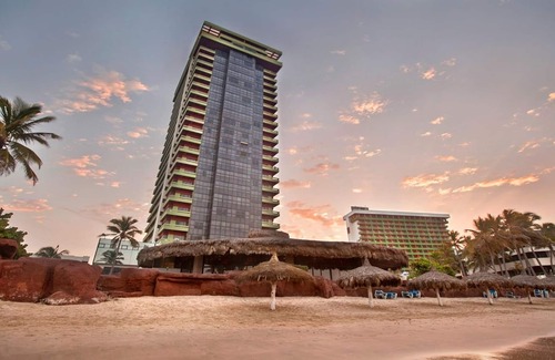 Zona Dorada Condominio | Wyndham El Cid El Moro Beach Hotel Ocean View!