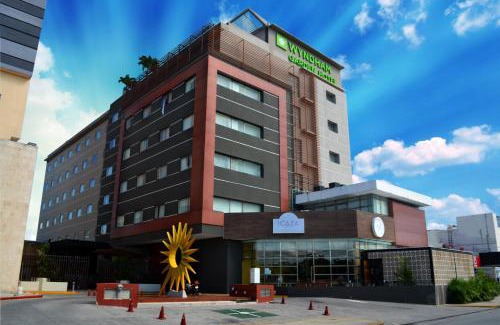 Área de la avenida Tulum Hotel | Wyndham Garden Cancun Downtown