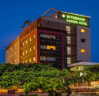 Área de la avenida Tulum Hotel | Wyndham Garden Cancun Downtown