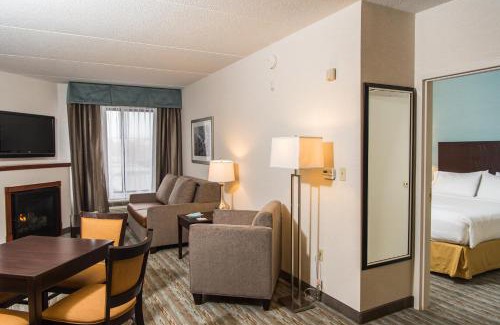 Erie Complejo | Wyndham Garden Erie