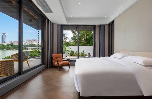 Yufeng District Hotel | Wyndham Garden Liuzhou Wuxing Street