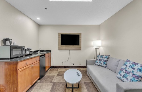 Newark Hotel | Wyndham Garden Newark/Fremont Silicon Valley